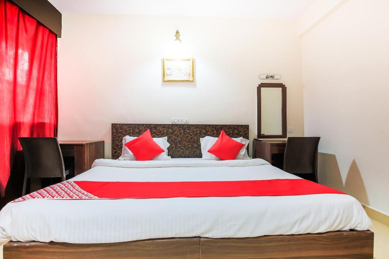 Oyo 18794 Hotel Colva Plaza Exterior photo